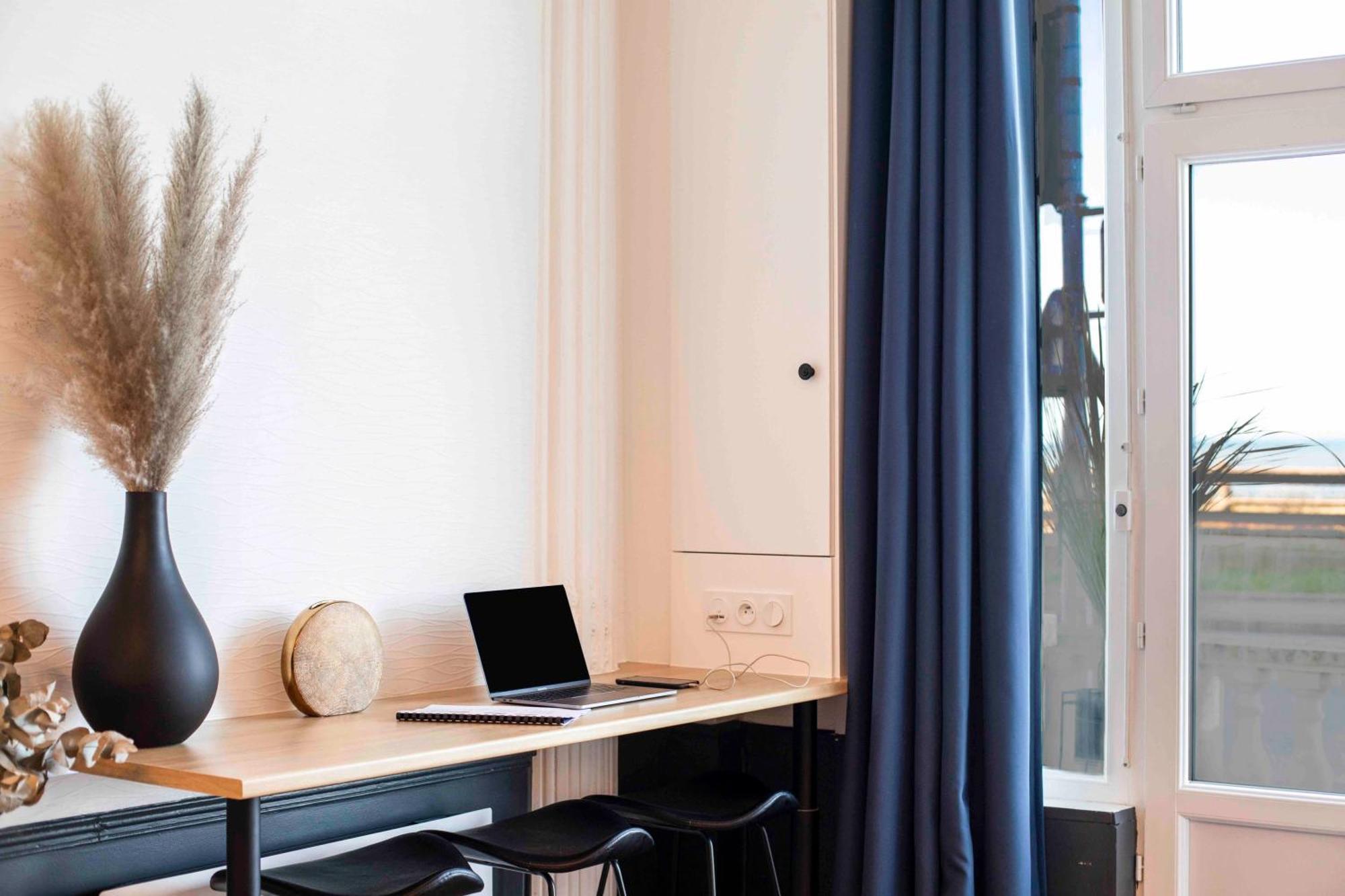 Welc'Home In Houlgate - Vue Et Acces Direct Sur Mer Buitenkant foto